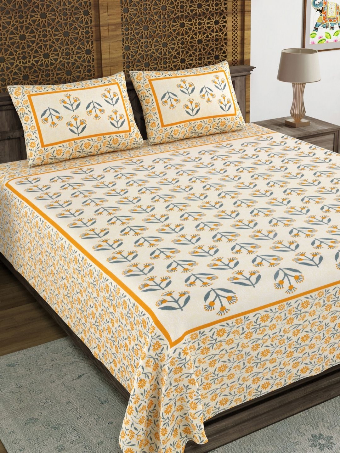 Myntra Elegant Homes Beige Floral Printed Cotton 144 TC King Bedsheet Set-2.18 m x 2.64 m
Myntra Elegant Homes Beige Floral Printed Cotton 144 TC King Bedsheet Set-2.18 m x 2.64 m