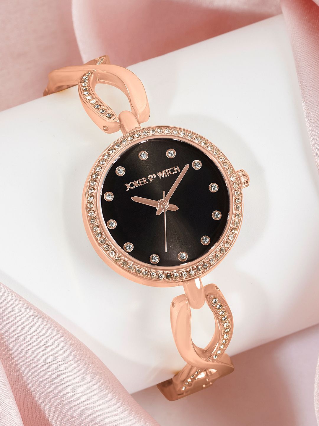 JOKER & WITCH Women Embellished Dial & Bracelet Style Straps Analogue Watch AMWW1138, Rose gold
JOKER & WITCH Women Embellished Dial & Bracelet Style Straps Analogue Watch AMWW1138, Rose gold