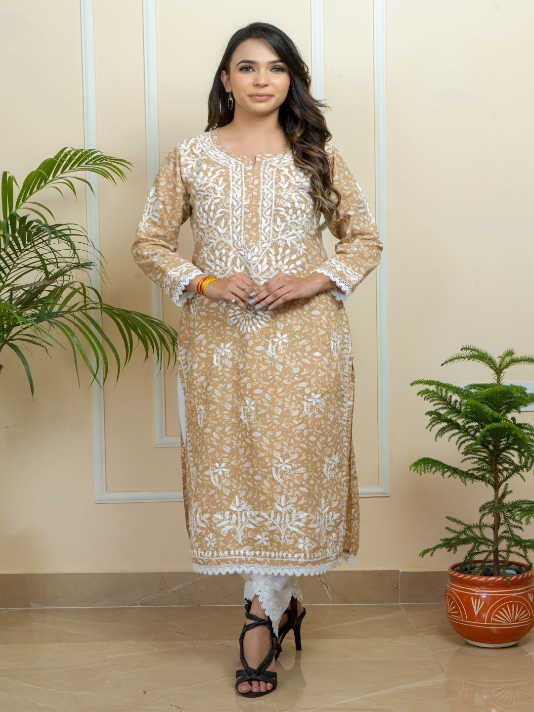 ADR CHIKAN Floral Embroidered Thread Work Pure Cotton Kurta With Dhoti Pants, Beige
ADR CHIKAN Floral Embroidered Thread Work Pure Cotton Kurta With Dhoti Pants, Beige