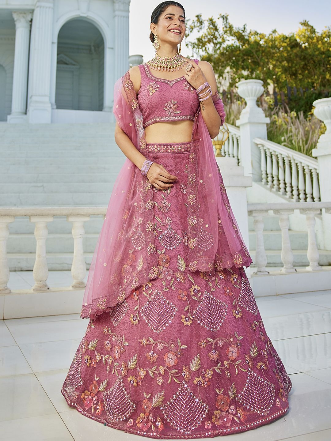 panchhi Floral Embroidered Sequinned Semi-Stitched Lehenga & Unstitched Blouse & Dupatta, Pink
panchhi Floral Embroidered Sequinned Semi-Stitched Lehenga & Unstitched Blouse & Dupatta, Pink
