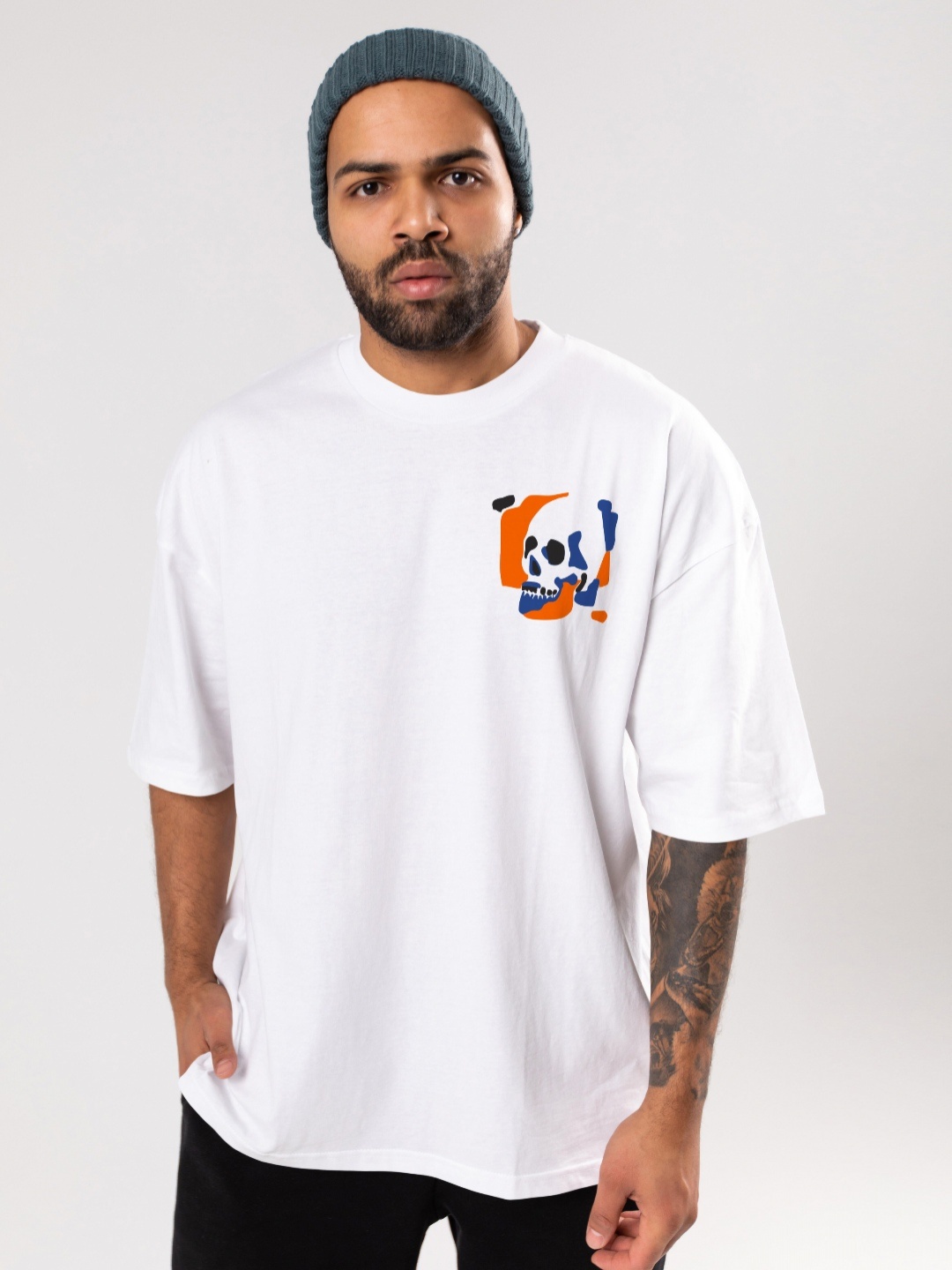 FLYIND VOGUE OUTFIT Men Bio Finish Graphic Printed Round Neck Cotton Oversized T-shirt, White
FLYIND VOGUE OUTFIT Men Bio Finish Graphic Printed Round Neck Cotton Oversized T-shirt, White