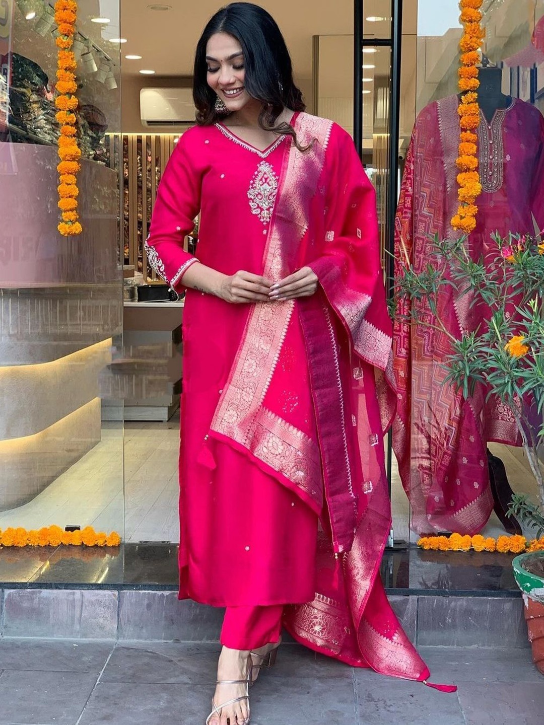 Fashion Ritmo Ethnic Motifs Embroidered Chanderi Silk Kurta With Trouser And Dupatta, Pink
Fashion Ritmo Ethnic Motifs Embroidered Chanderi Silk Kurta With Trouser And Dupatta, Pink