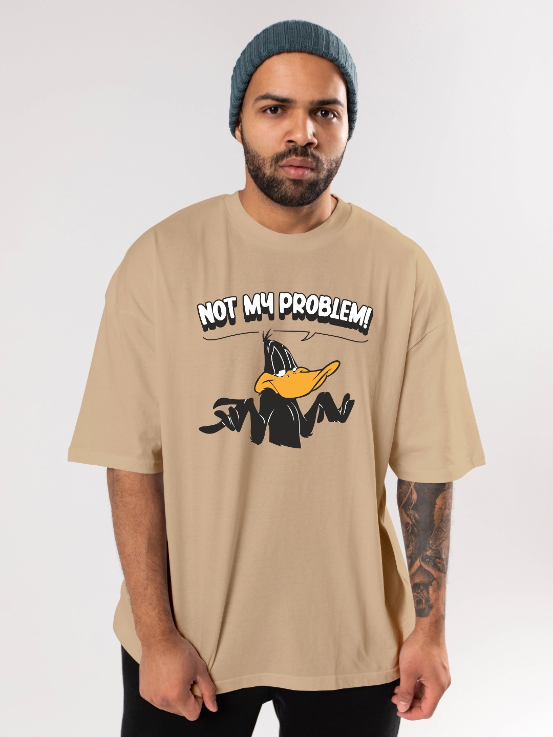 FLYIND VOGUE OUTFIT Men Looney Tunes Bio Finish Graphic Printed Cotton Oversized T-shirt, Beige
FLYIND VOGUE OUTFIT Men Looney Tunes Bio Finish Graphic Printed Cotton Oversized T-shirt, Beige