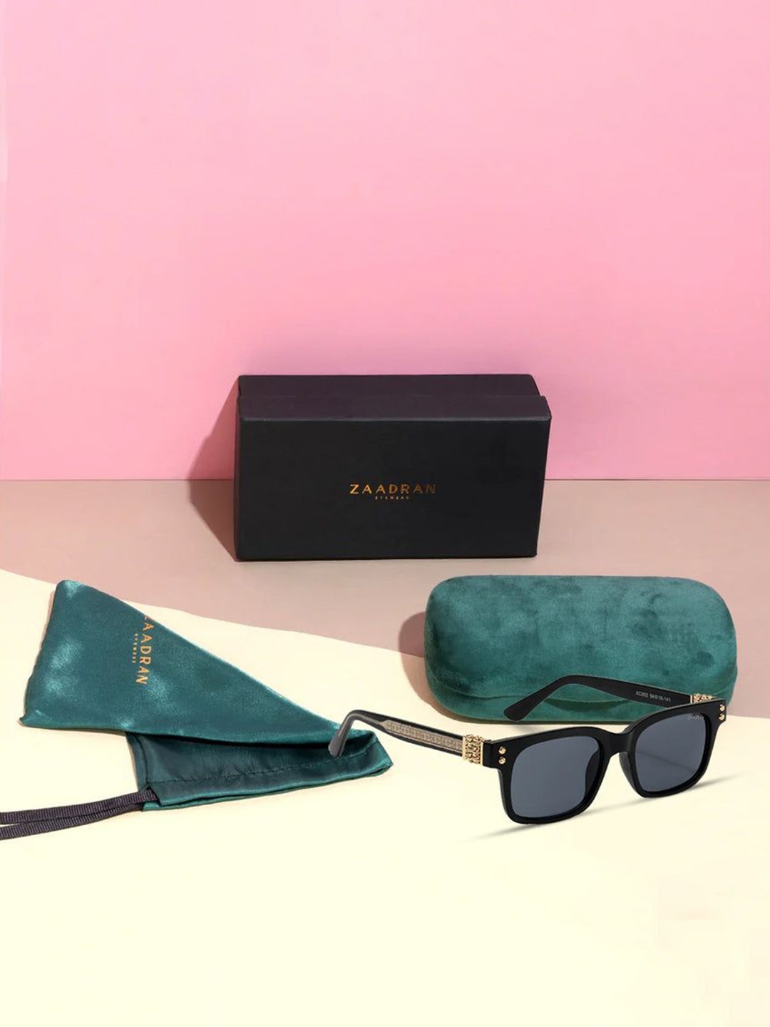 ZAADRAN Unisex Wayfarer Sunglasses with Polarised & UV Protected Lens ARIZONA-BLACK GOLDEN
ZAADRAN Unisex Wayfarer Sunglasses with Polarised & UV Protected Lens ARIZONA-BLACK GOLDEN
