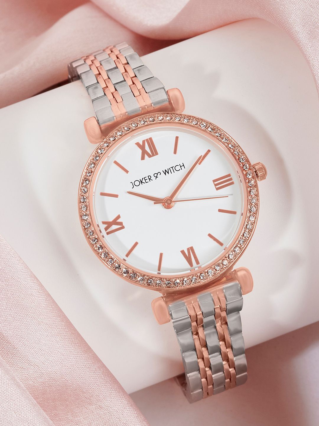 JOKER & WITCH Women Embellished Dial & Stainless Steel Bracelet Style Straps Analogue Watch AMWW921, Rose gold
JOKER & WITCH Women Embellished Dial & Stainless Steel Bracelet Style Straps Analogue Watch AMWW921, Rose gold