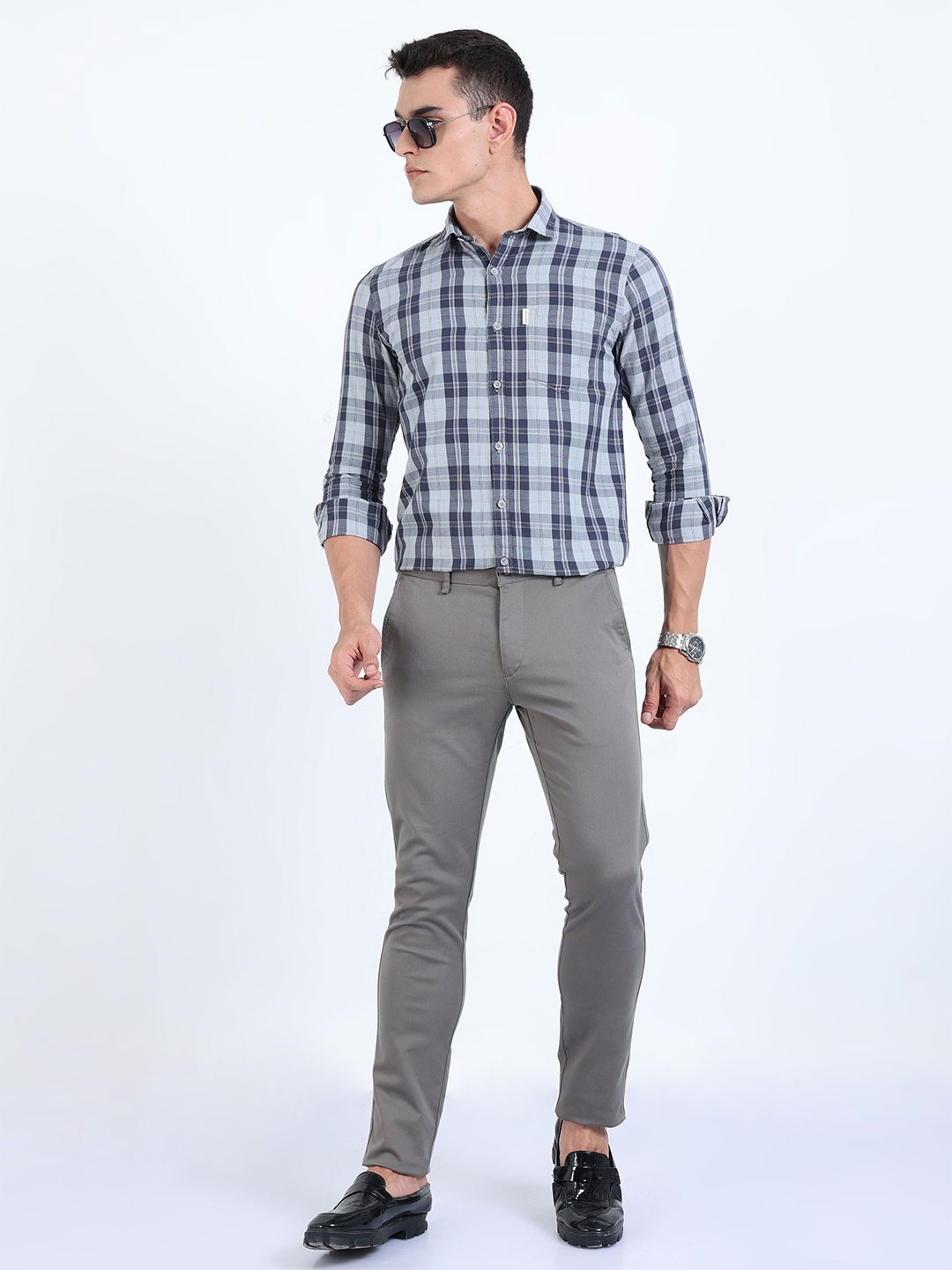 HOUSE OF MAHNOTS Men Classic Slim Fit Spread Collar Tartan Checked Cotton Casual Shirt, Grey
HOUSE OF MAHNOTS Men Classic Slim Fit Spread Collar Tartan Checked Cotton Casual Shirt, Grey