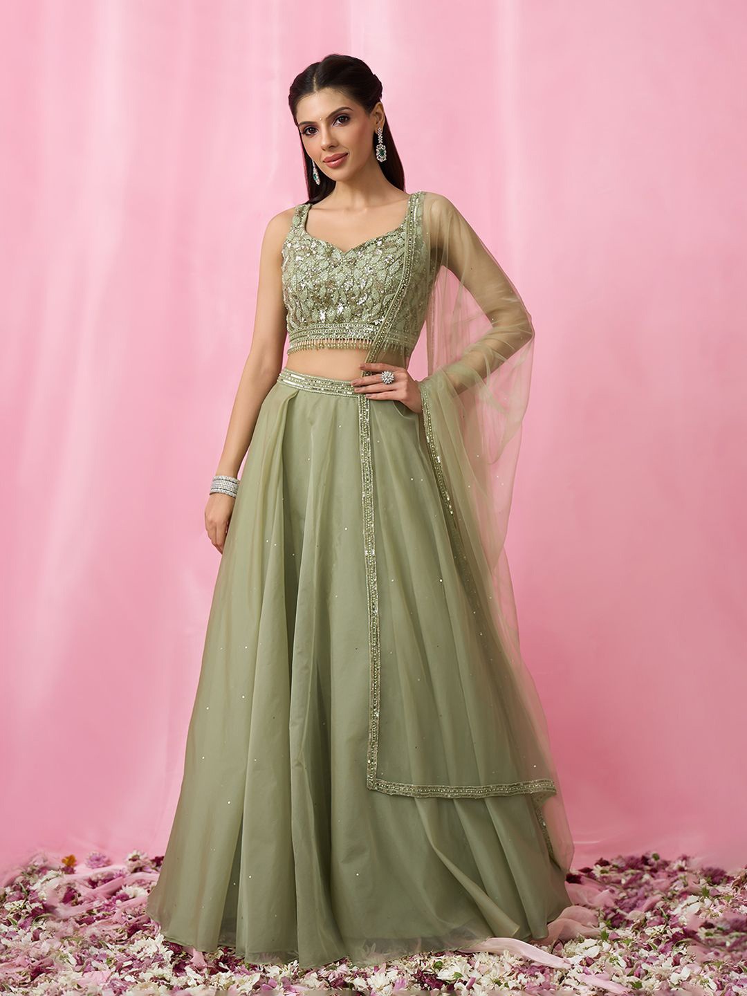 Alaya Advani Embellished Sequinned Organza Ready to Wear Lehenga & Blouse With Dupatta, Green
Alaya Advani Embellished Sequinned Organza Ready to Wear Lehenga & Blouse With Dupatta, Green
