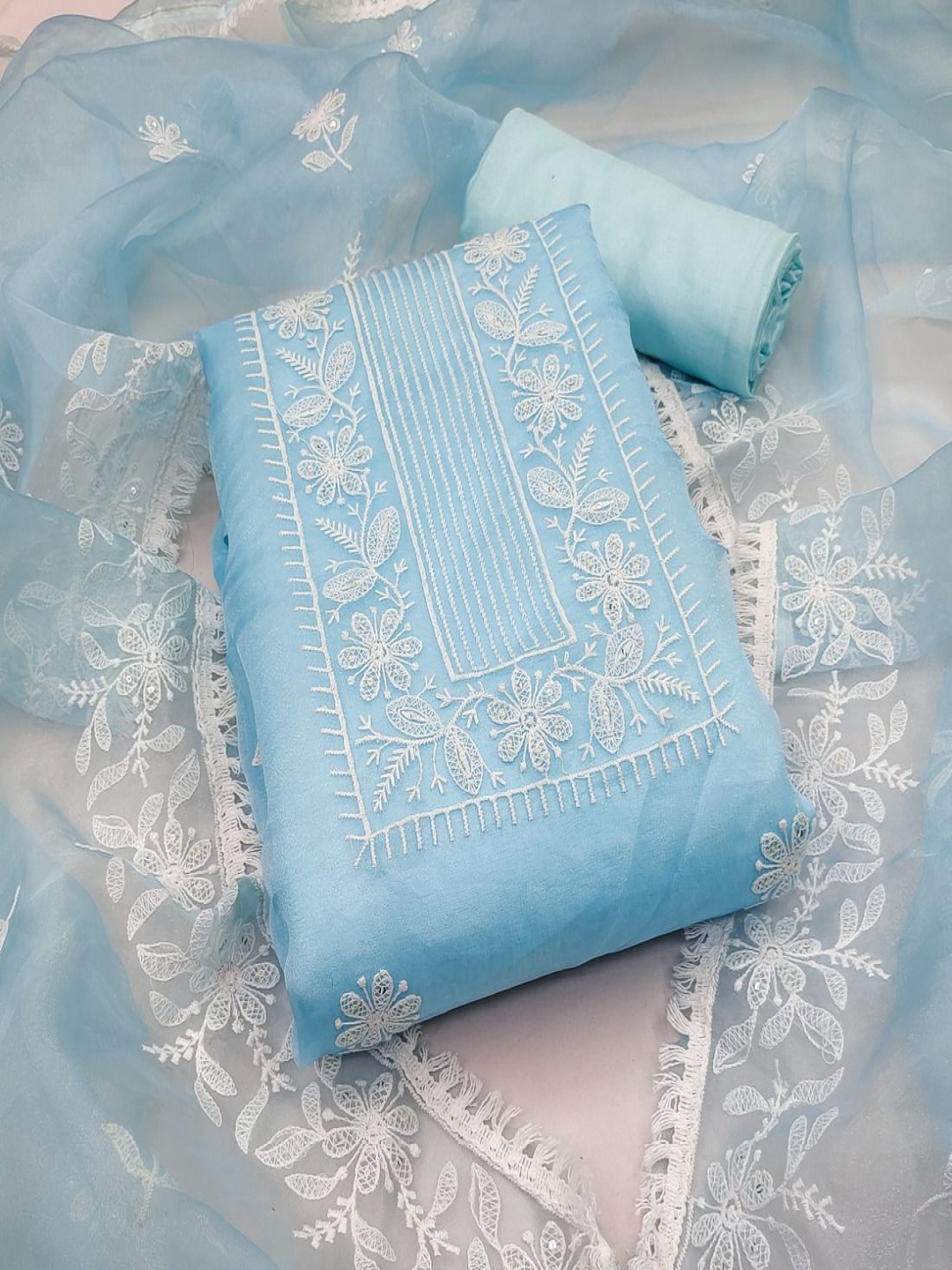A TO Z CART Floral Embroidered Sequinned Organza Unstitched Dress Material, Turquoise blue
A TO Z CART Floral Embroidered Sequinned Organza Unstitched Dress Material, Turquoise blue