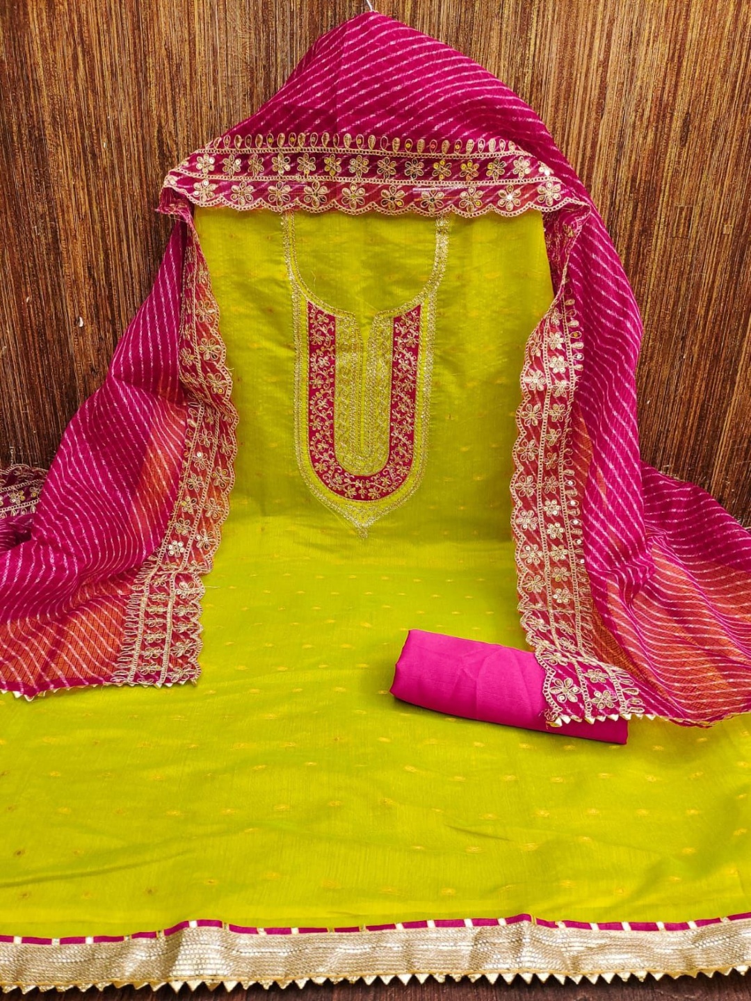 KALINI Ethnic Motifs Woven Design Thread Work Chanderi Silk Unstitched Dress Material, Green
KALINI Ethnic Motifs Woven Design Thread Work Chanderi Silk Unstitched Dress Material, Green
