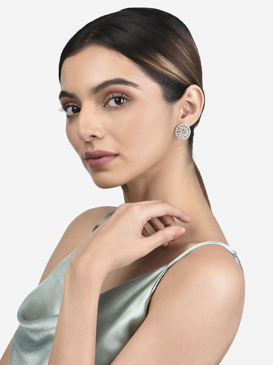 FIAN 925 Sterling Silver Rhodium-Plated Cubic Zirconia Studded Circular Shaped Studs
FIAN 925 Sterling Silver Rhodium-Plated Cubic Zirconia Studded Circular Shaped Studs
