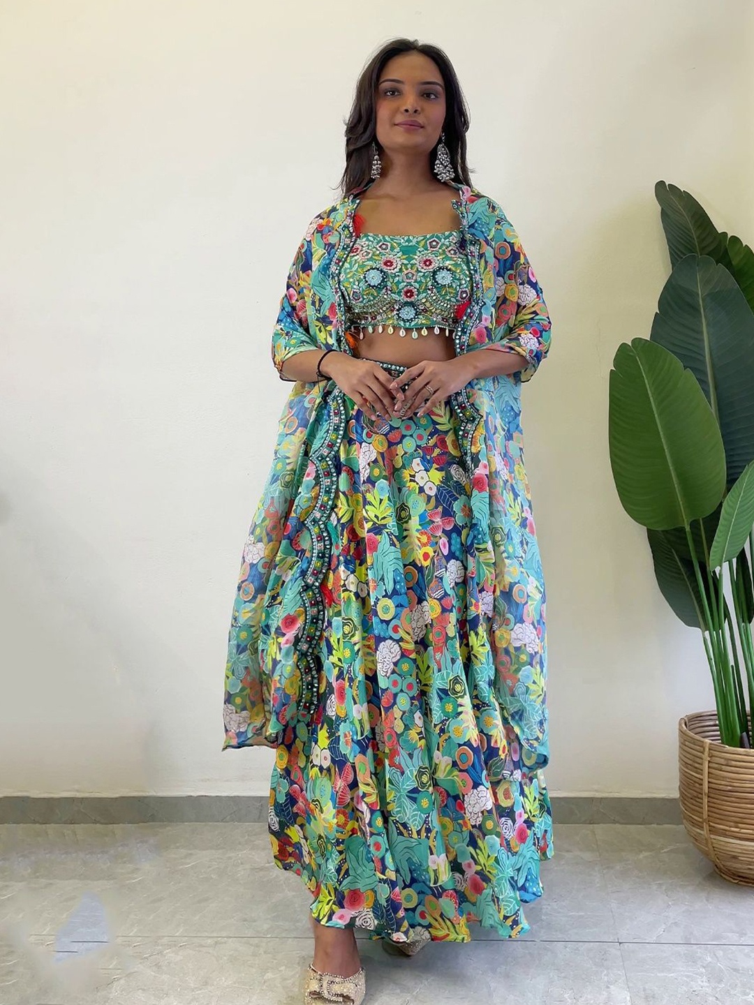 LUGAI Embroidered Beads and Stones Ready to Wear Lehenga & Blouse With Dupatta, Green
LUGAI Embroidered Beads and Stones Ready to Wear Lehenga & Blouse With Dupatta, Green