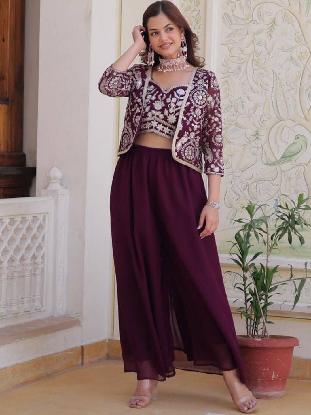 KALINI Floral Embroidered Shoulder Straps Sleeveless Crop Top With Palazzos And Jacket, Purple
KALINI Floral Embroidered Shoulder Straps Sleeveless Crop Top With Palazzos And Jacket, Purple