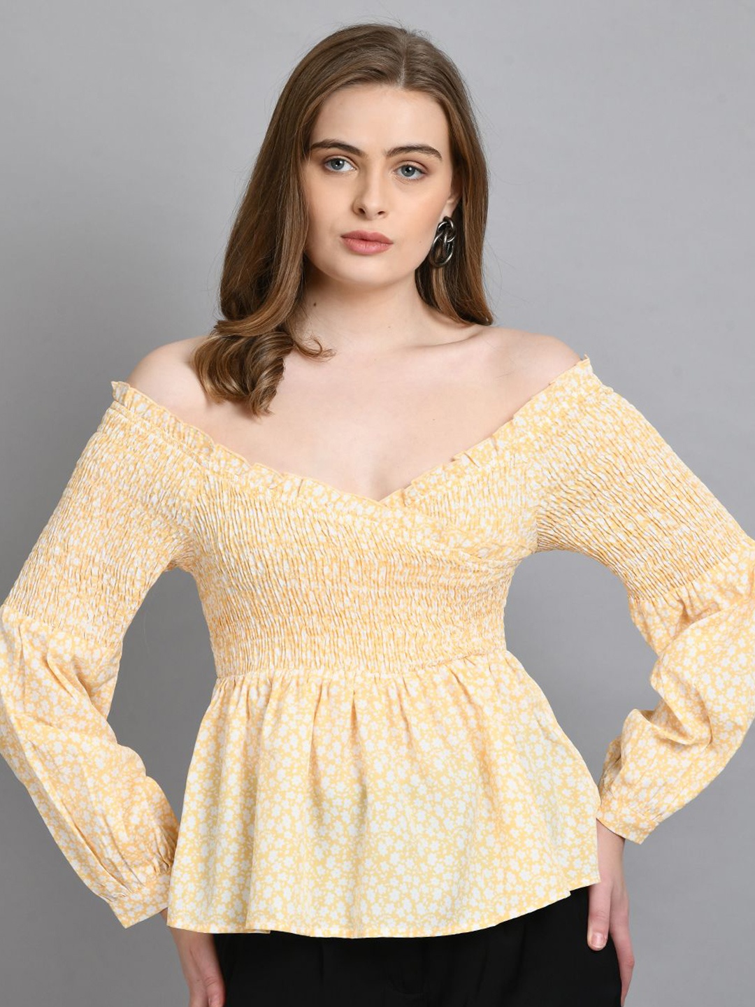 DressBerry Women Floral Printed Off-Shoulder Cuffed Sleeves Smocking Bardot Top, Yellow
DressBerry Women Floral Printed Off-Shoulder Cuffed Sleeves Smocking Bardot Top, Yellow