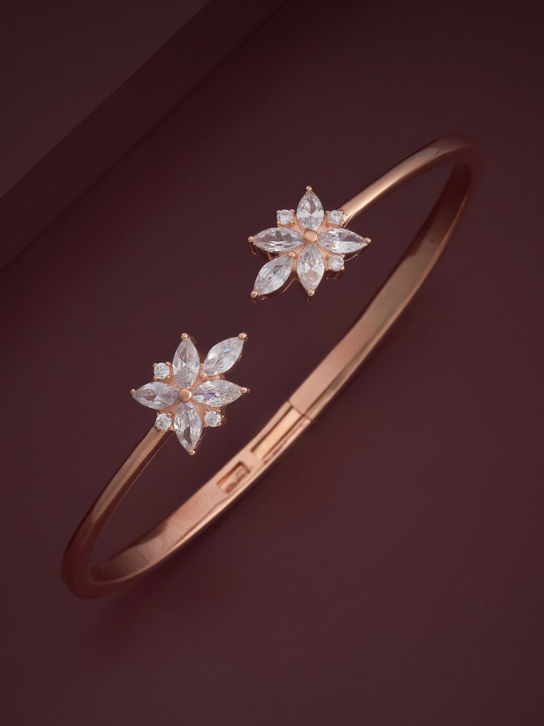 Kushal's Fashion Jewellery 92.5 Pure Silver Rose Gold-Plated Stone Studded Cuff Bracelet
Kushal's Fashion Jewellery 92.5 Pure Silver Rose Gold-Plated Stone Studded Cuff Bracelet
