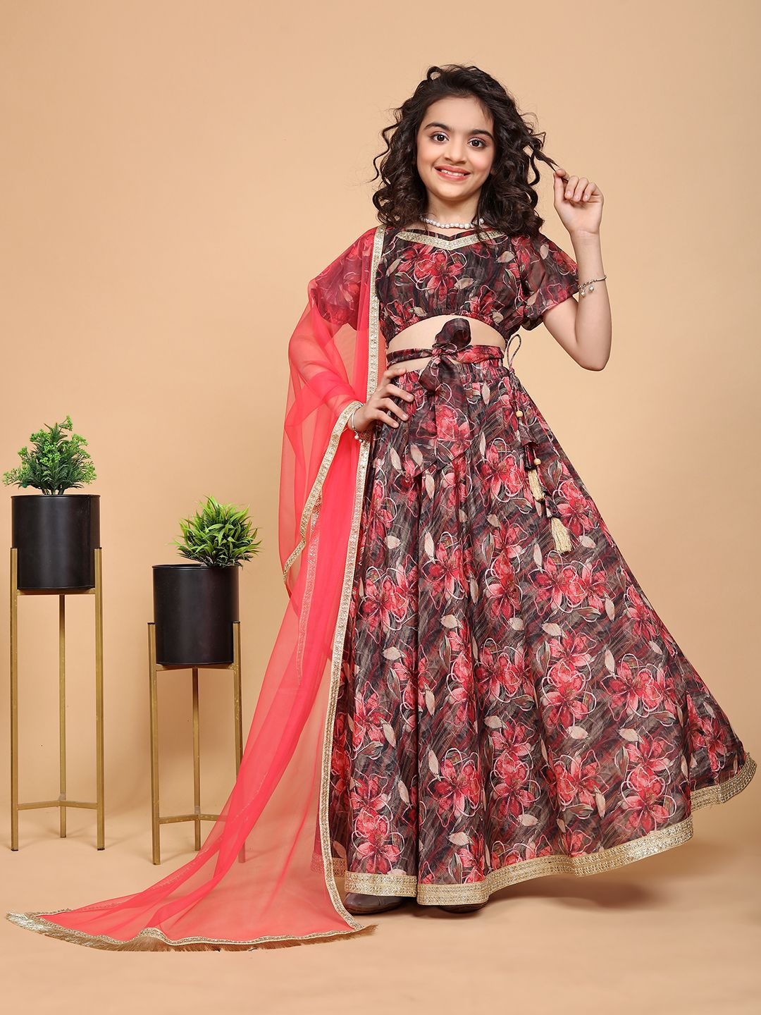 LOOKS AND LIKES Girls Printed Gotta Patti Ready to Wear Lehenga & Blouse With Dupatta, Maroon
LOOKS AND LIKES Girls Printed Gotta Patti Ready to Wear Lehenga & Blouse With Dupatta, Maroon