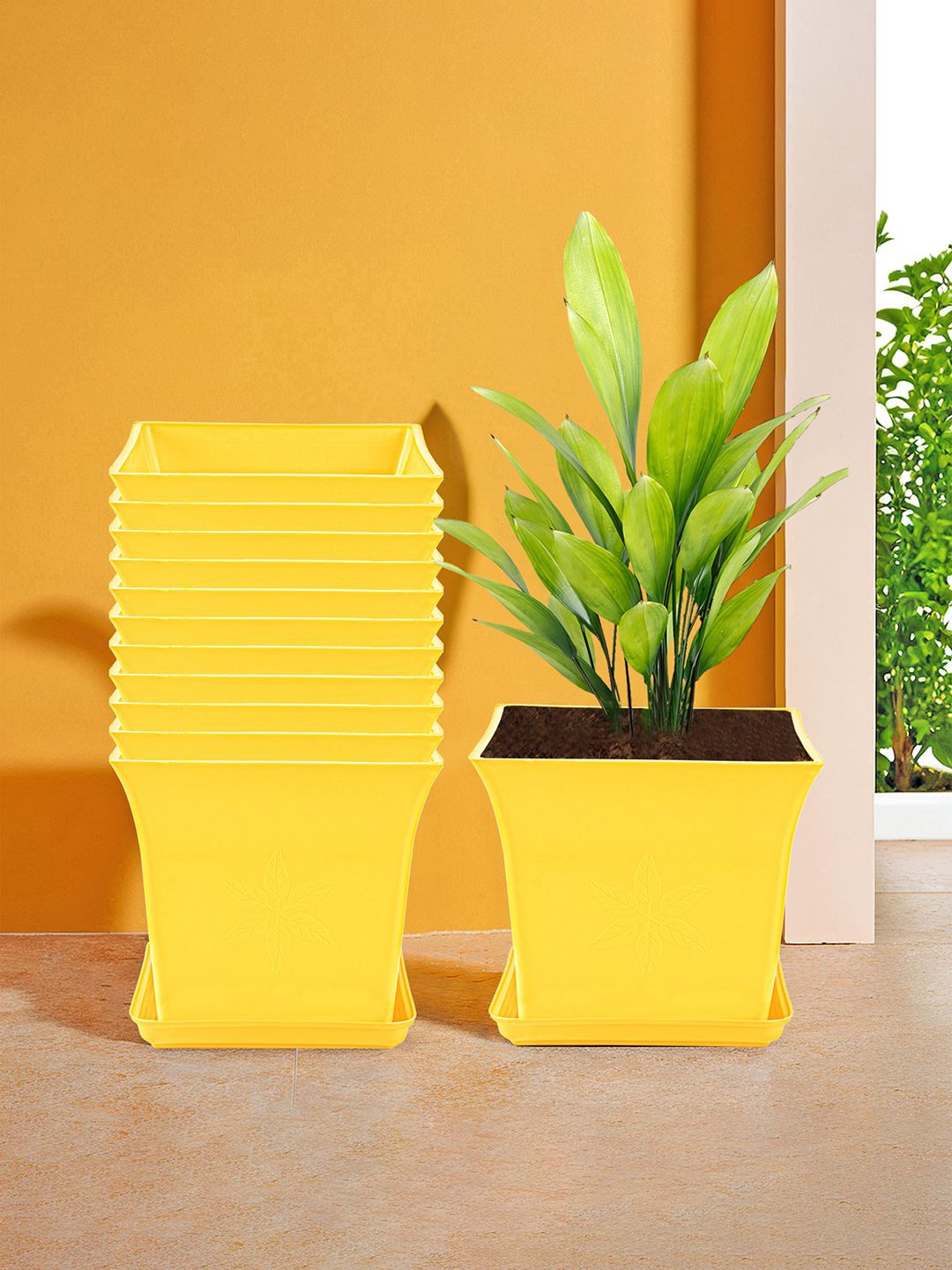 Kuber Industries Yellow 12 Pieces Premium Flower Pots for Garden with Bottom Plates
Kuber Industries Yellow 12 Pieces Premium Flower Pots for Garden with Bottom Plates