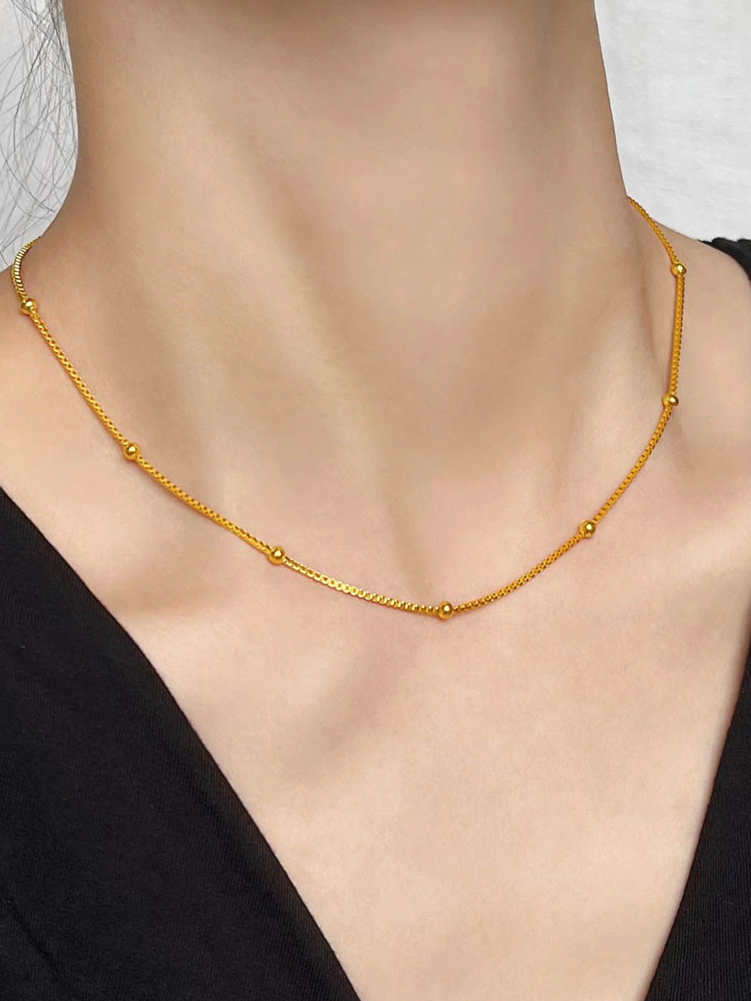 StyleCast Gold-Toned Minimal Chain
StyleCast Gold-Toned Minimal Chain