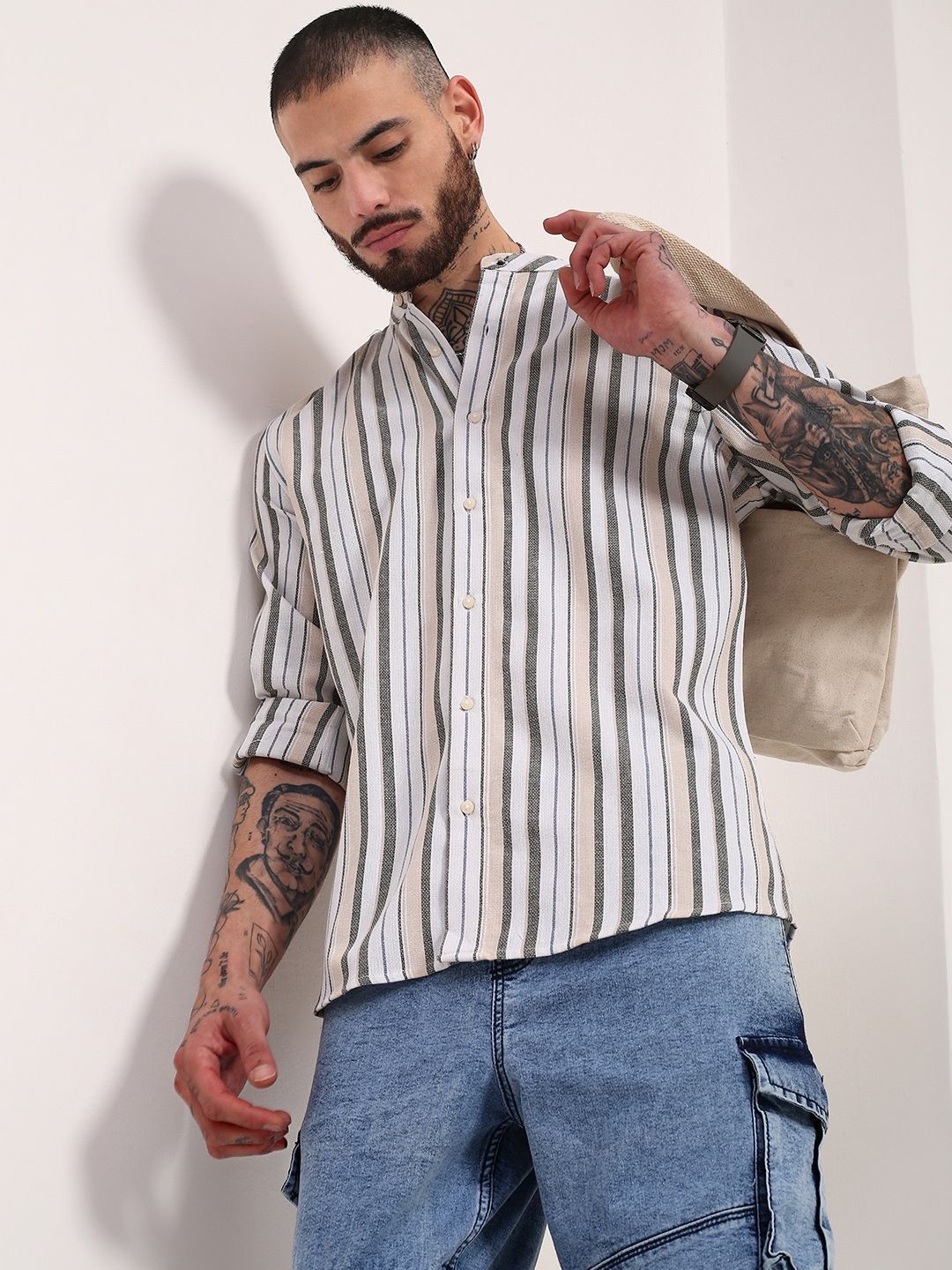 SHOWOFF Men Comfort Slim Fit Mandarin Collar Vertical Striped Cotton Casual Shirt, Off white
SHOWOFF Men Comfort Slim Fit Mandarin Collar Vertical Striped Cotton Casual Shirt, Off white