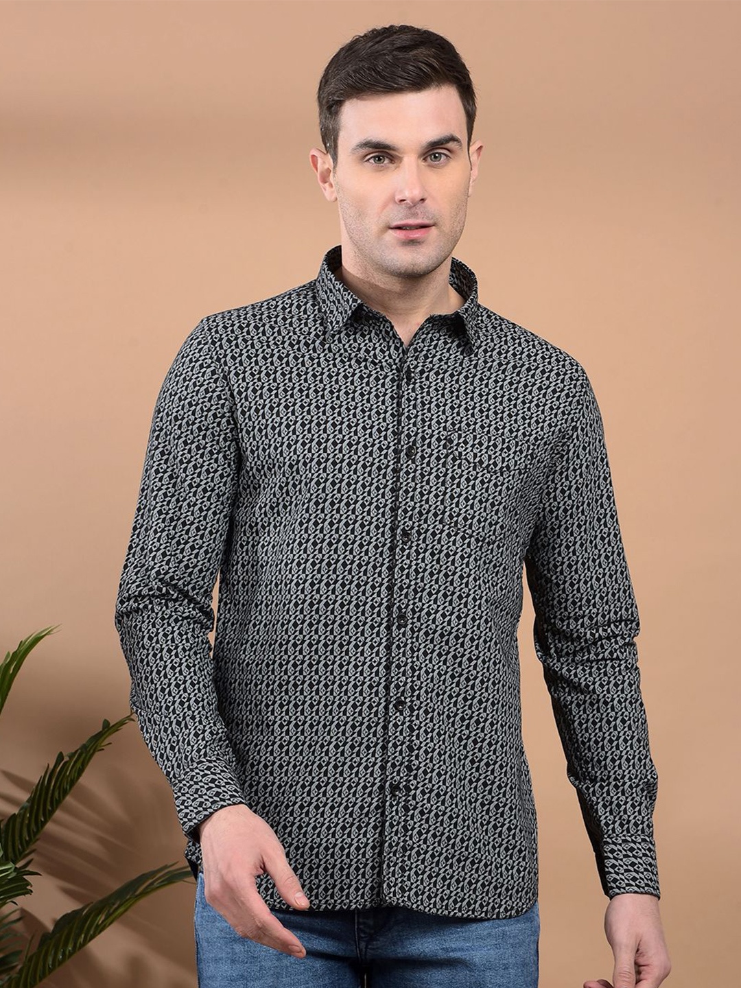 Canary London Men Smart Fit Spread Collar Micro Ditsy Printed Cotton Casual Shirt, Black
Canary London Men Smart Fit Spread Collar Micro Ditsy Printed Cotton Casual Shirt, Black