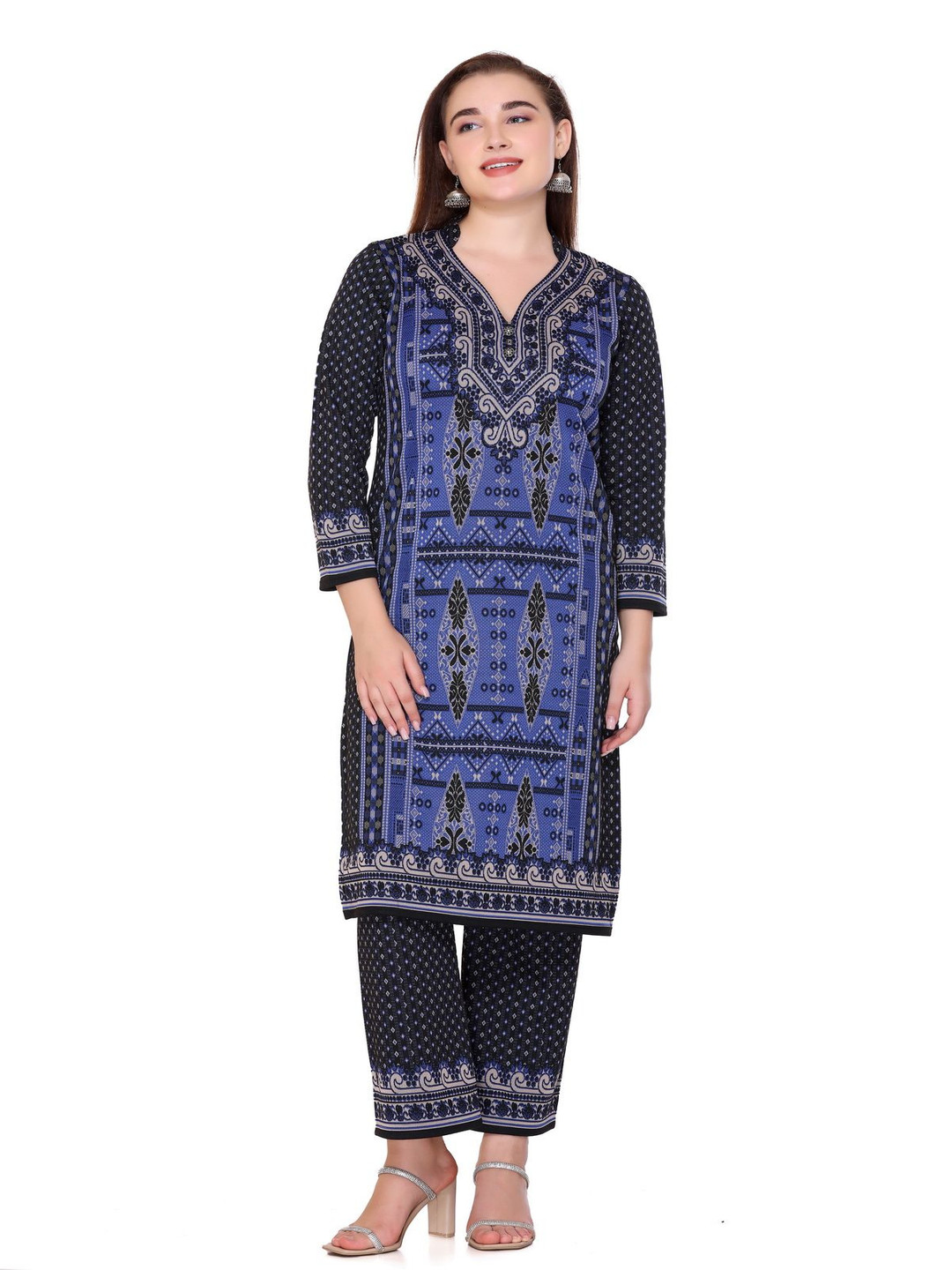 ROSARY Ethnic Motifs Printed Mandarin Collar Jacquard Woollen Straight Kurta With Palazzos, Black
ROSARY Ethnic Motifs Printed Mandarin Collar Jacquard Woollen Straight Kurta With Palazzos, Black