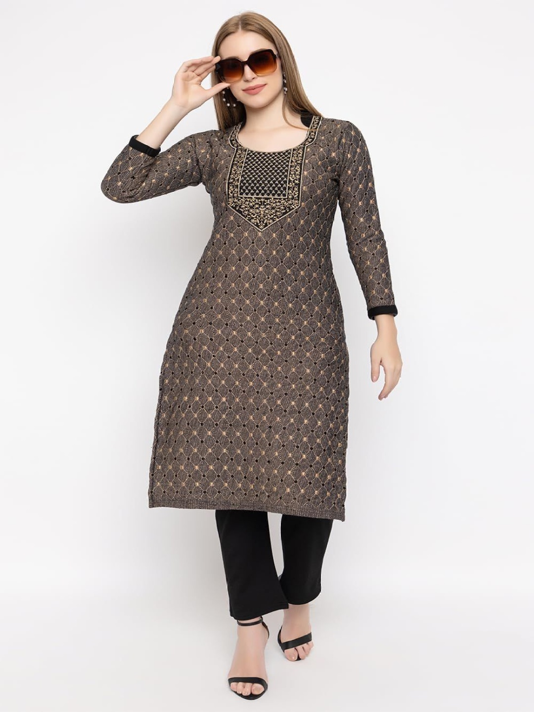 ROSARY Geometric Embroidered Mandarin Collar Thread Work Woollen Kurta With Palazzos, Black
ROSARY Geometric Embroidered Mandarin Collar Thread Work Woollen Kurta With Palazzos, Black