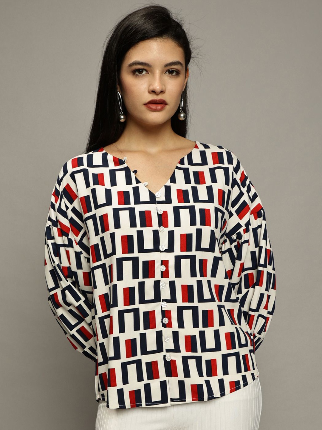 The Roadster Lifestyle Co Women Premium Relaxed Fit Geometric Printed Puff Sleeves Shirt, White
The Roadster Lifestyle Co Women Premium Relaxed Fit Geometric Printed Puff Sleeves Shirt, White