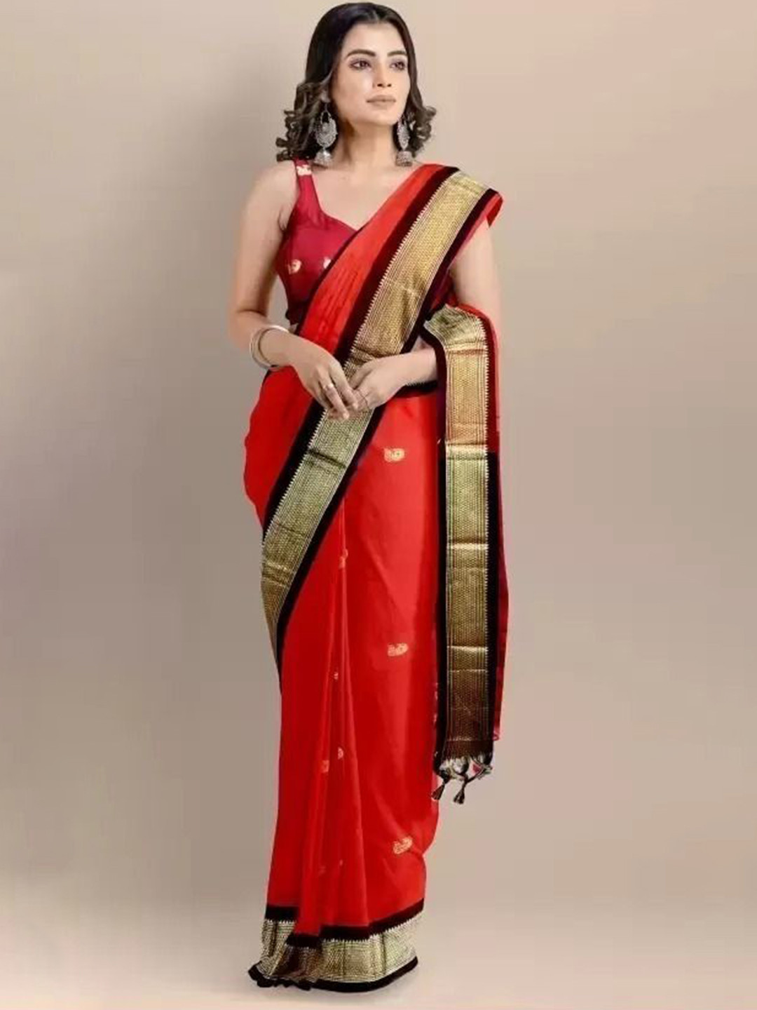 Upalksh Woven Design Zari Kanjeevaram Saree, Red
Upalksh Woven Design Zari Kanjeevaram Saree, Red