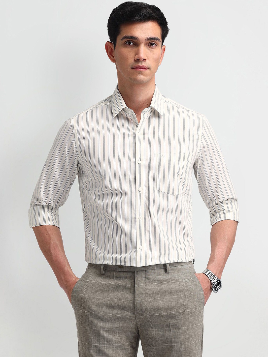 Arrow Men Classic Slim Fit Spread Collar Vertical Striped Cotton Casual Shirt, Cream
Arrow Men Classic Slim Fit Spread Collar Vertical Striped Cotton Casual Shirt, Cream