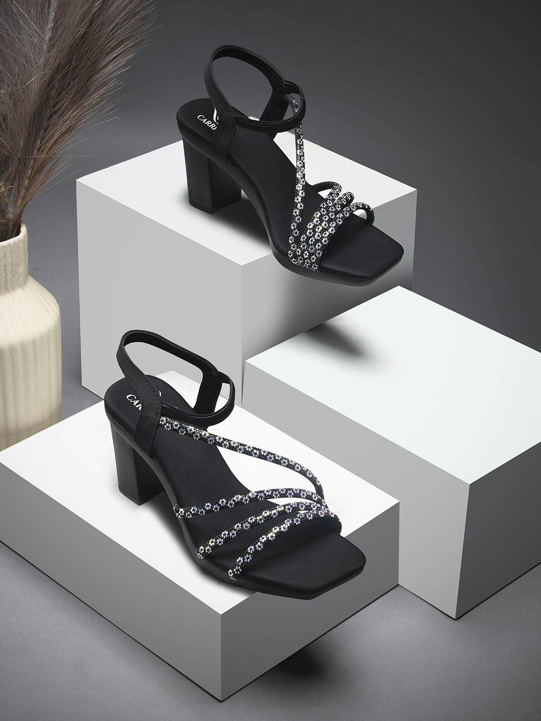 carrito Women Embellished Block Heels Sandals, Black
carrito Women Embellished Block Heels Sandals, Black