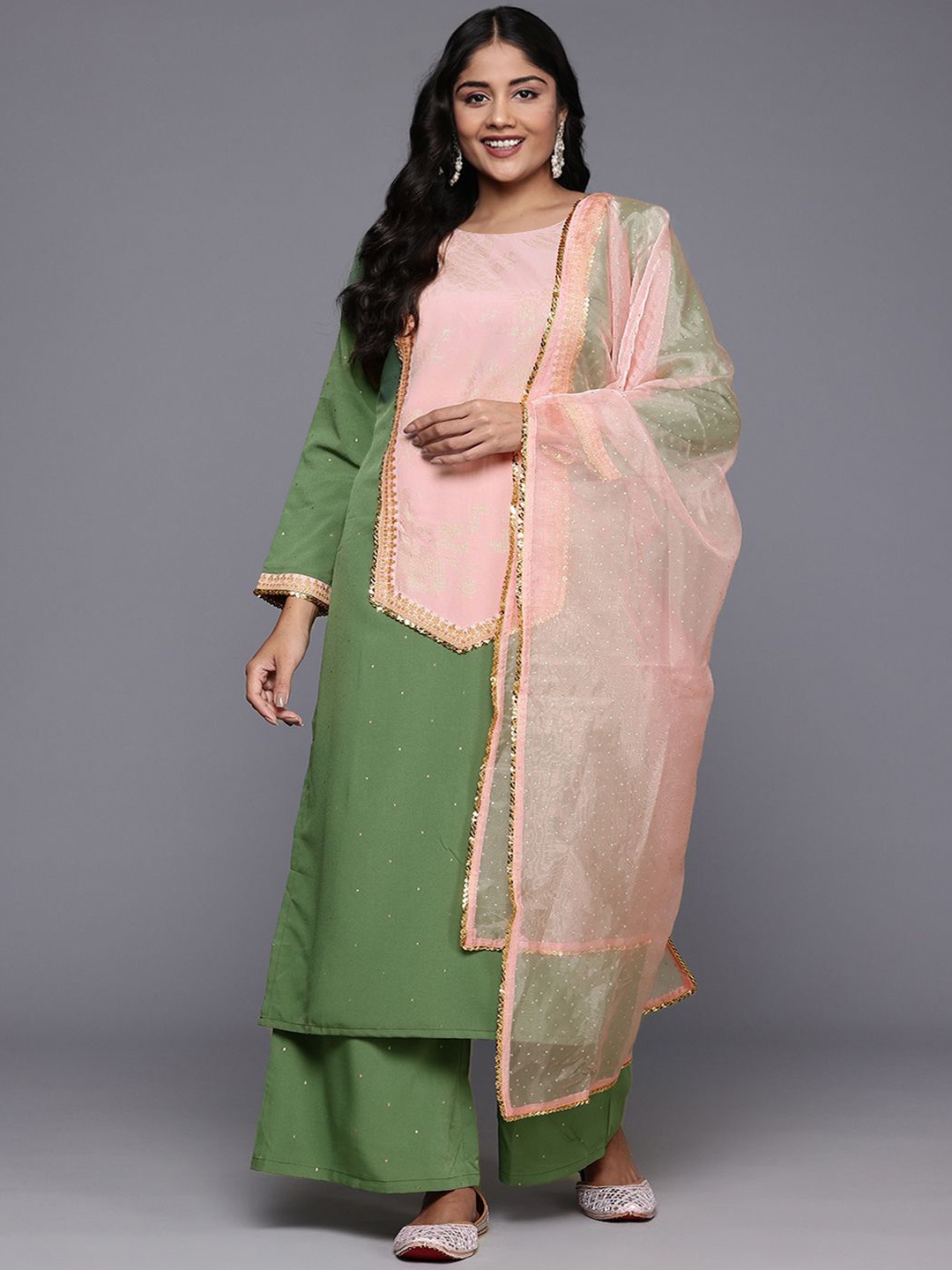 A PLUS BY AHALYAA Women Printed Regular Sequinned Kurta with Palazzos & With Dupatta, Green
A PLUS BY AHALYAA Women Printed Regular Sequinned Kurta with Palazzos & With Dupatta, Green