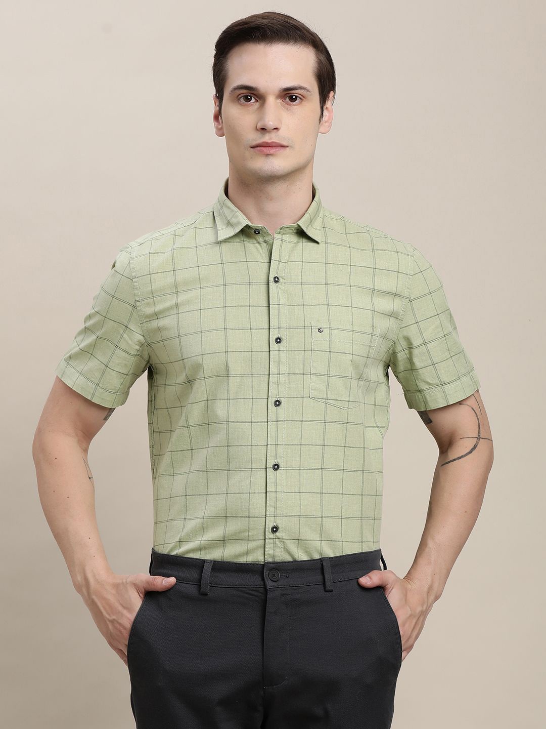 Turtle Men Relaxed Slim Fit Spread Collar Windowpane Checked Cotton Casual Shirt, Green
Turtle Men Relaxed Slim Fit Spread Collar Windowpane Checked Cotton Casual Shirt, Green