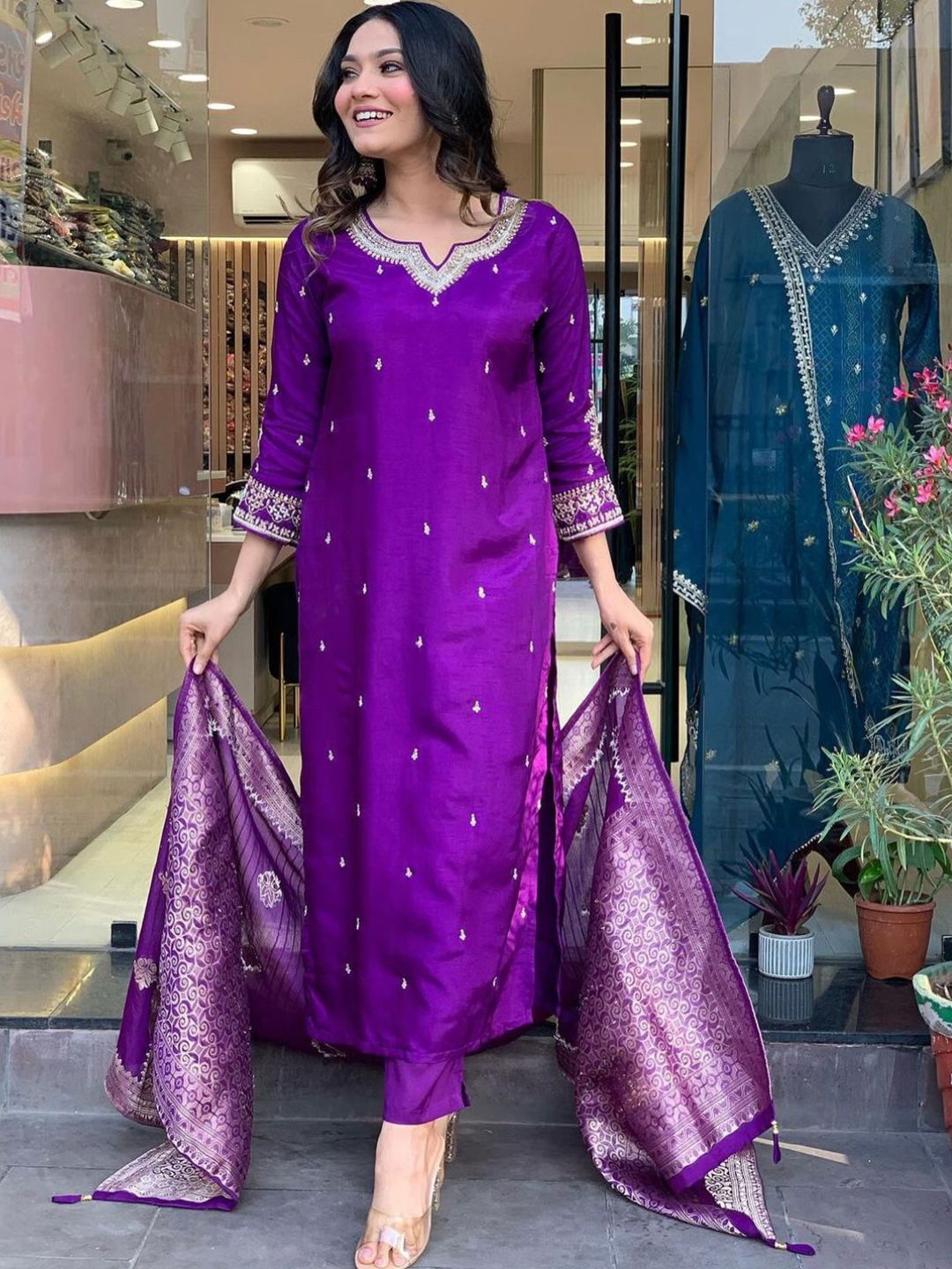 Amrutam Fab Women Ethnic Motifs Embroidered Regular Thread Work Raw Silk Kurta with Trousers & With Dupatta, Purple
Amrutam Fab Women Ethnic Motifs Embroidered Regular Thread Work Raw Silk Kurta with Trousers & With Dupatta, Purple