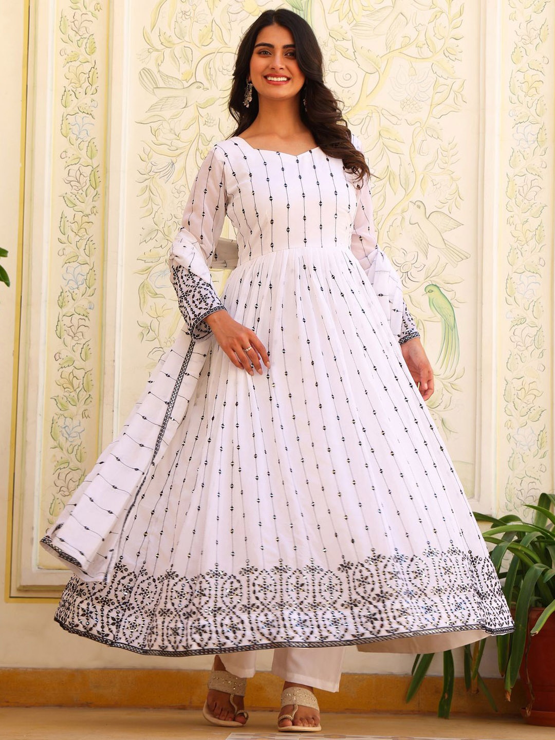 Fashion Basket Women Ethnic Motifs Embroidered Regular Kurta with Pyjamas & With Dupatta, White
Fashion Basket Women Ethnic Motifs Embroidered Regular Kurta with Pyjamas & With Dupatta, White