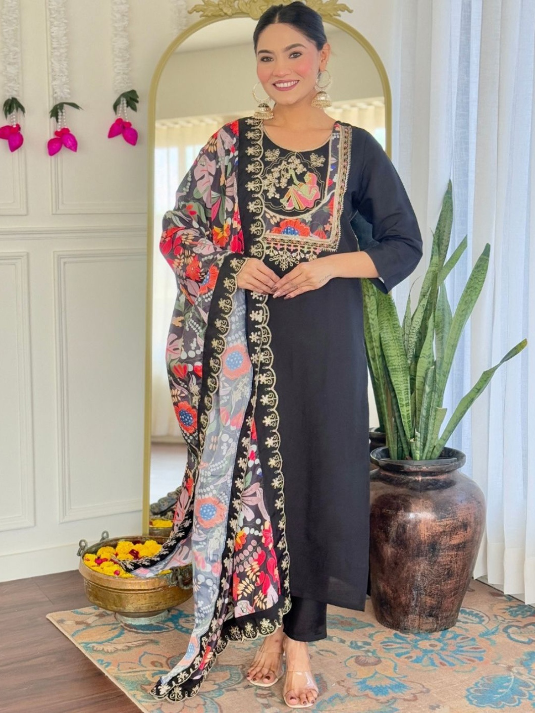 Navlik Ethnic Motifs Yoke Design Thread Work Straight Kurta With Trousers & Dupatta, Black
Navlik Ethnic Motifs Yoke Design Thread Work Straight Kurta With Trousers & Dupatta, Black