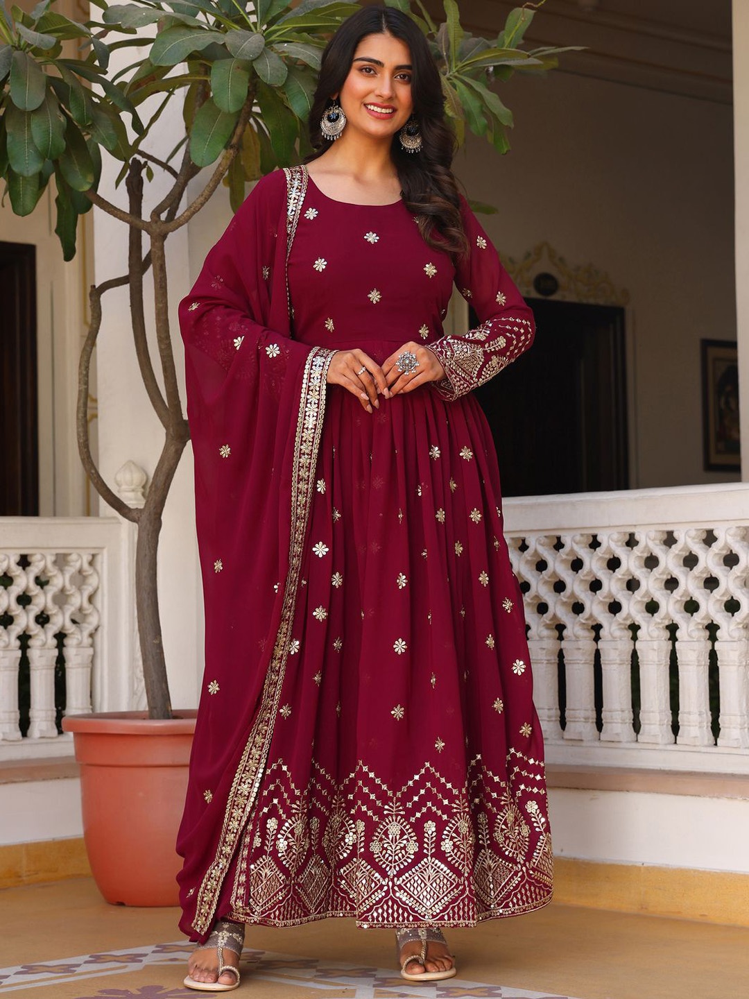 Fashion Basket Women Ethnic Motifs Embroidered Regular Kurta with Pyjamas & With Dupatta, Purple
Fashion Basket Women Ethnic Motifs Embroidered Regular Kurta with Pyjamas & With Dupatta, Purple