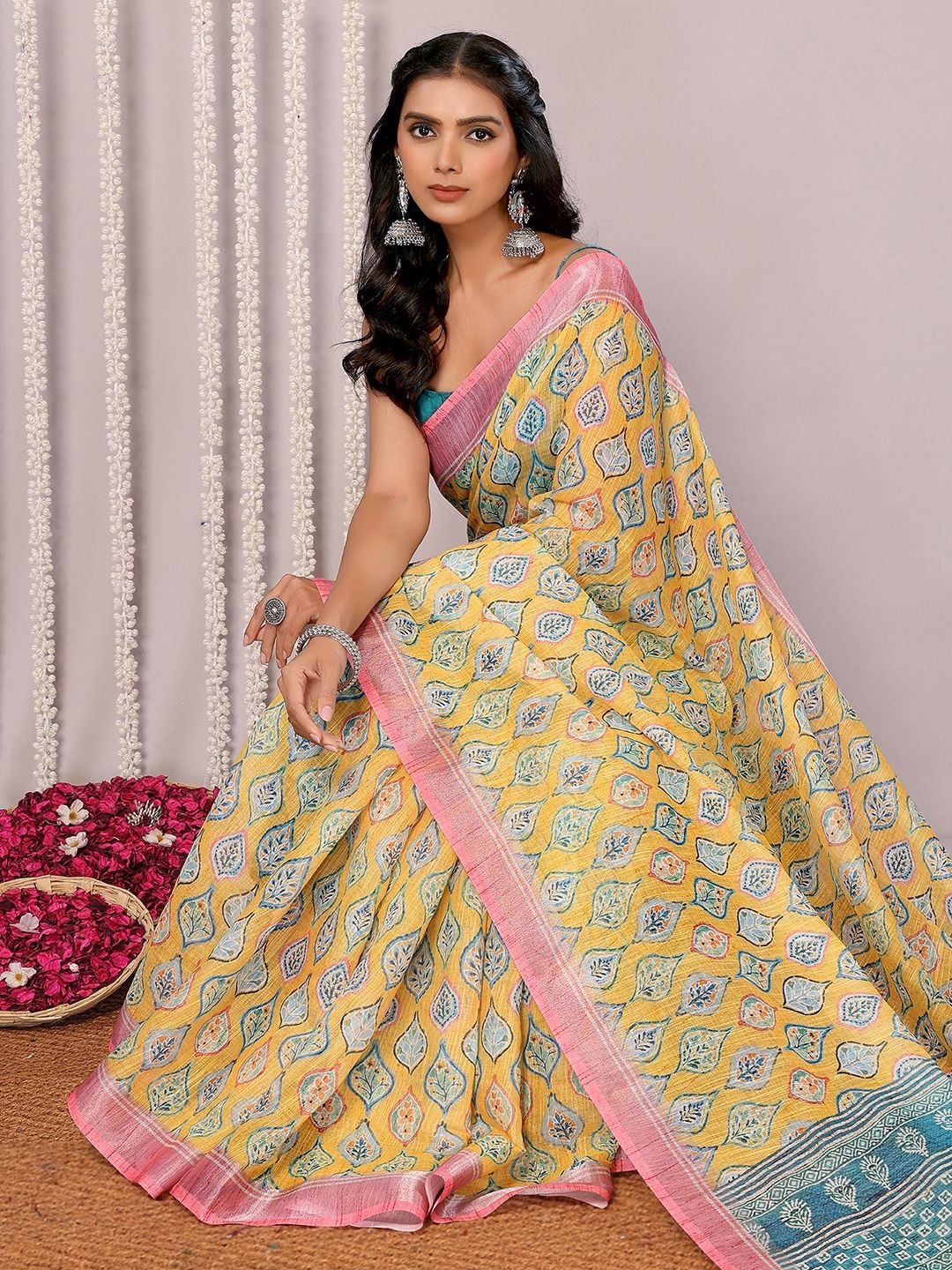 Janasya Linen Blend Ethnic Motifs Printed Daily Wear Saree with Unstitched Blouse Piece, Yellow
Janasya Linen Blend Ethnic Motifs Printed Daily Wear Saree with Unstitched Blouse Piece, Yellow