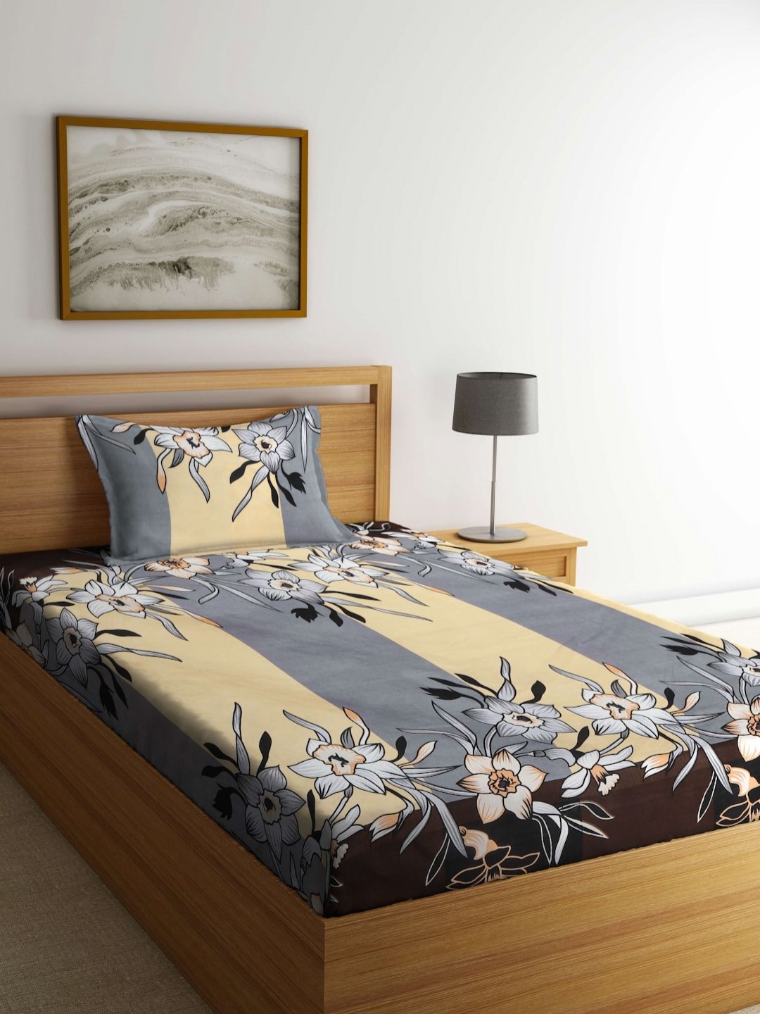 Myntra Elegant Homes Grey & Yellow Printed 300 TC Single Bedsheet Set -2.25 m x 1.50 m
Myntra Elegant Homes Grey & Yellow Printed 300 TC Single Bedsheet Set -2.25 m x 1.50 m