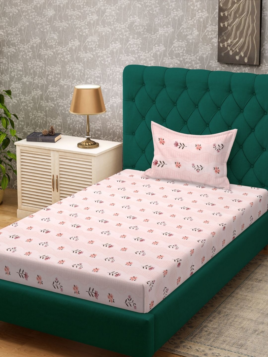 Myntra Elegant Homes Pink & Green Floral Printed 300 TC Single Bedsheet Set 2.2 m x 1.5 m
Myntra Elegant Homes Pink & Green Floral Printed 300 TC Single Bedsheet Set 2.2 m x 1.5 m