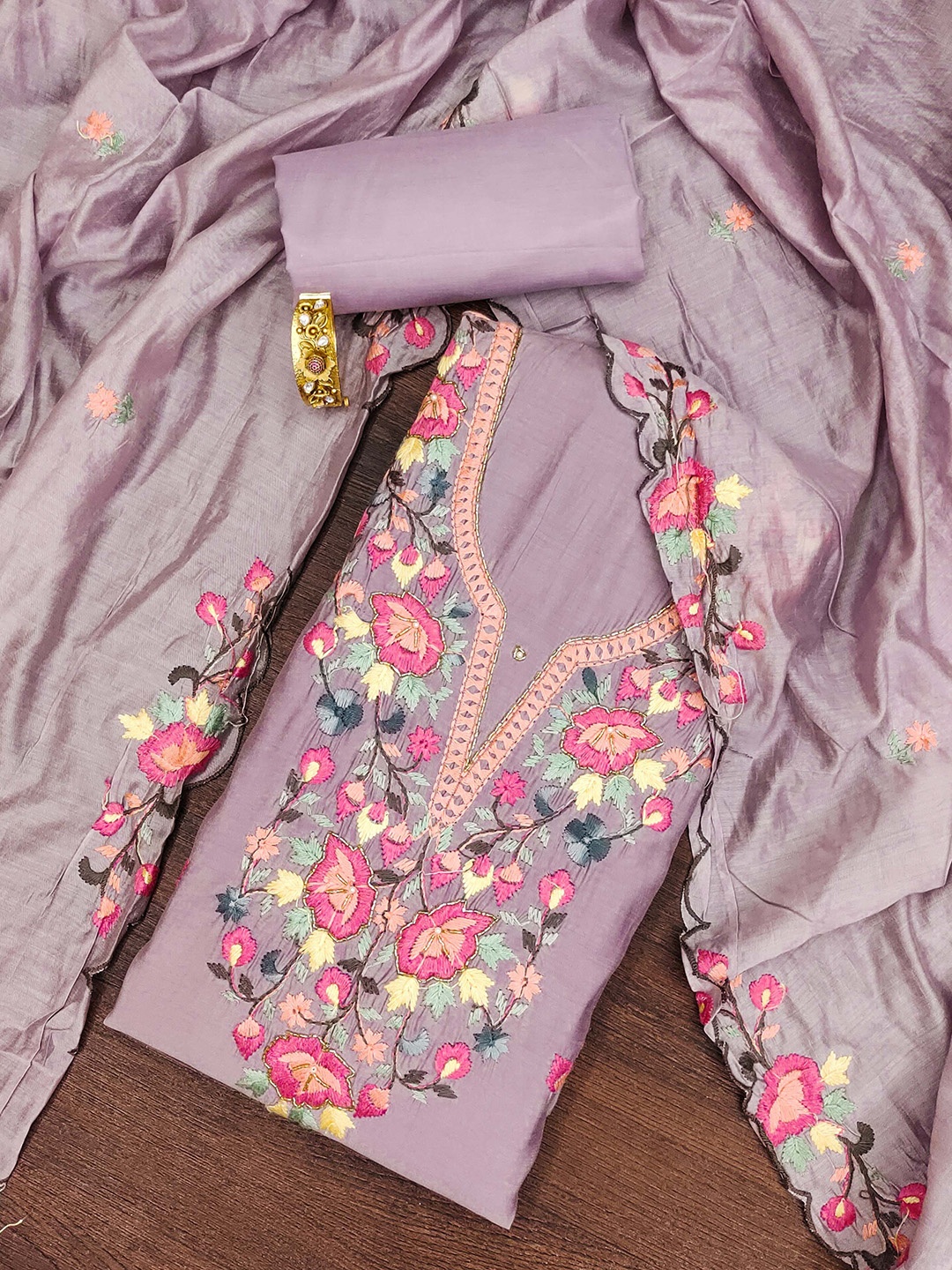 SHADOW & SAINING Floral Embroidered Thread Work Roman Silk Unstitched Dress Material, Lavender
SHADOW & SAINING Floral Embroidered Thread Work Roman Silk Unstitched Dress Material, Lavender