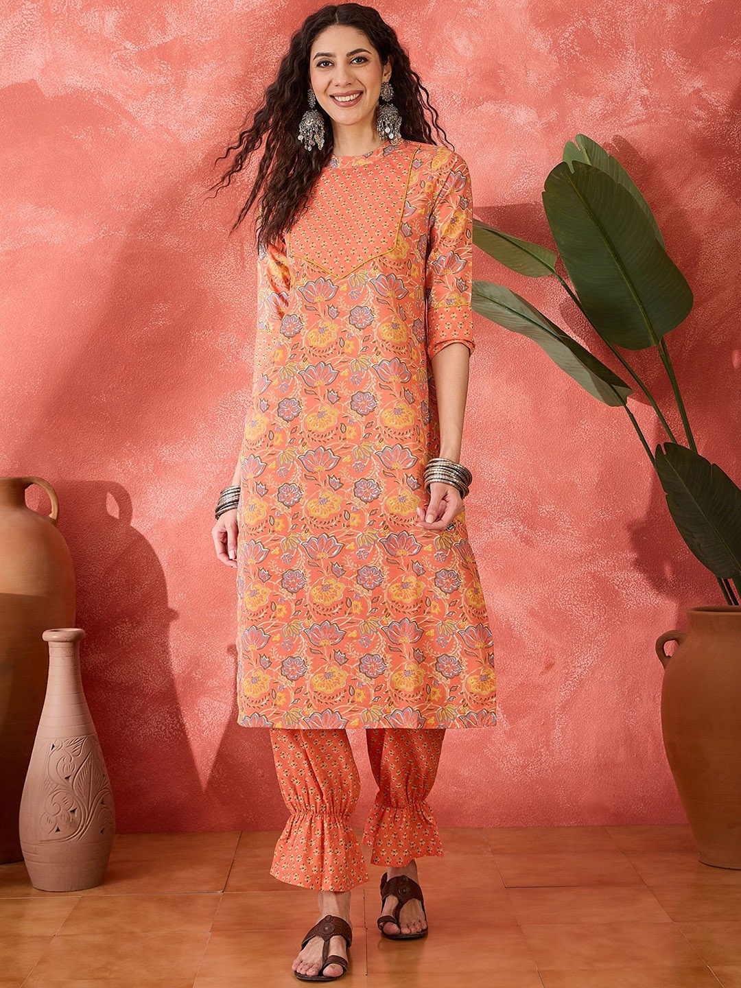 Sangria Floral Printed Round Neck Pure Cotton Straight Kurta With Afgani Pants, Peach
Sangria Floral Printed Round Neck Pure Cotton Straight Kurta With Afgani Pants, Peach