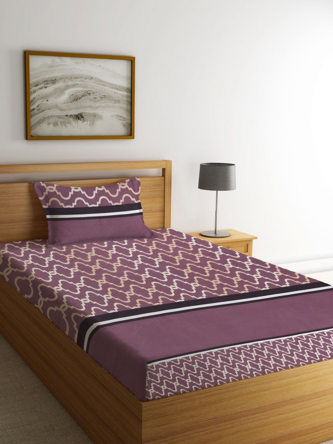 Myntra Elegant Homes Purple & White Printed 300 TC Single Bedsheet Set- 220 cm x 150 cm
Myntra Elegant Homes Purple & White Printed 300 TC Single Bedsheet Set- 220 cm x 150 cm