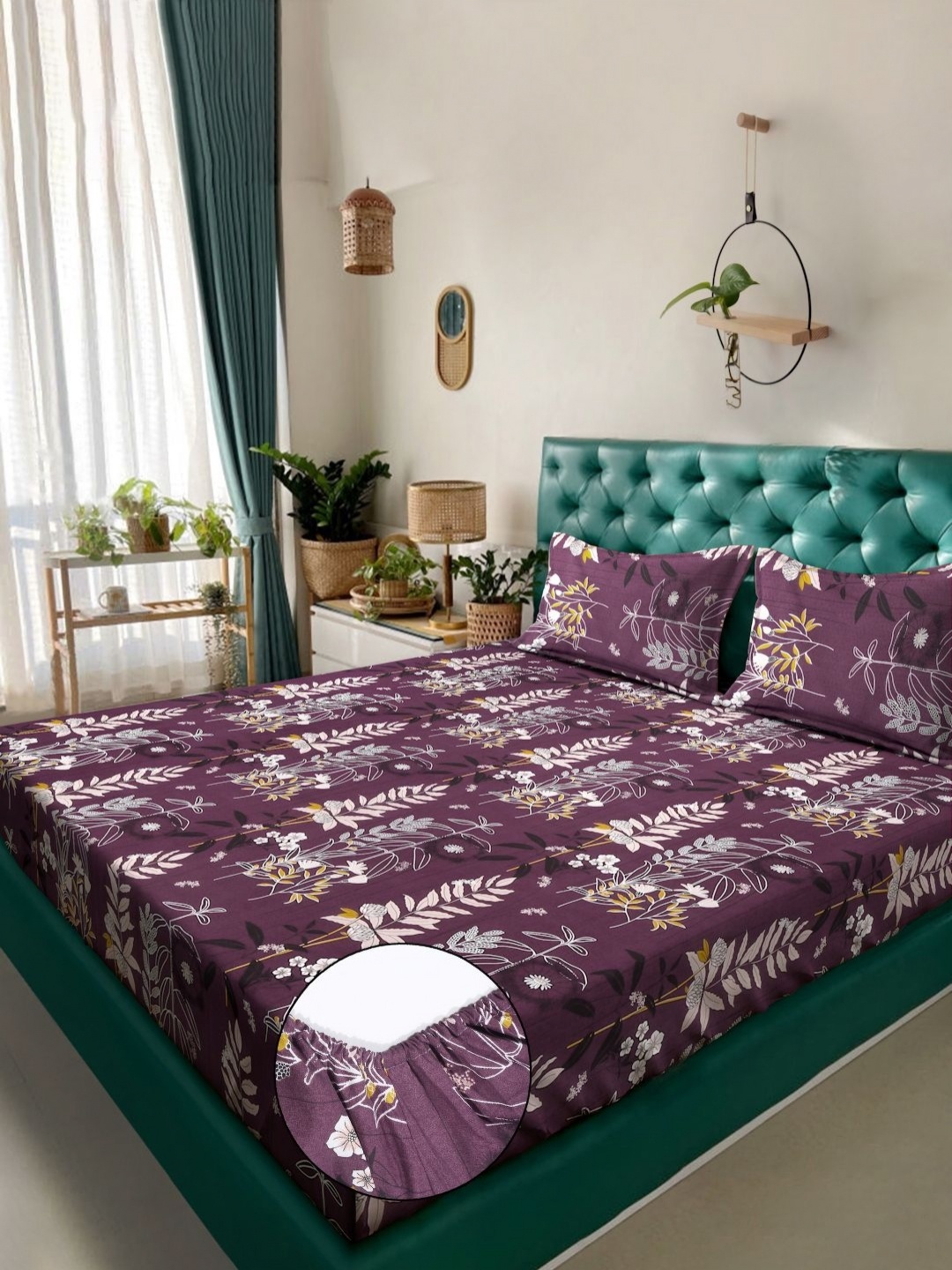 Myntra Elegant Homes Purple & Pink Printed Fitted 300 TC King Bedsheet Set-2.50 m x 2.25 m
Myntra Elegant Homes Purple & Pink Printed Fitted 300 TC King Bedsheet Set-2.50 m x 2.25 m