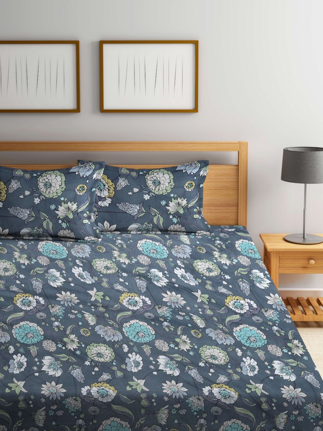 Myntra Elegant Homes Grey & White Printed Fitted 300 TC King Bedsheet Set 2.70 m x 2.70 m
Myntra Elegant Homes Grey & White Printed Fitted 300 TC King Bedsheet Set 2.70 m x 2.70 m
