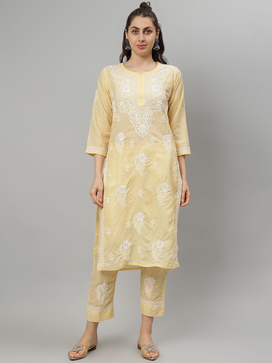 Seva Chikan Ethnic Motifs Embroidered Lucknowi Chikankari Straight Kurta With Palazzos, Yellow
Seva Chikan Ethnic Motifs Embroidered Lucknowi Chikankari Straight Kurta With Palazzos, Yellow