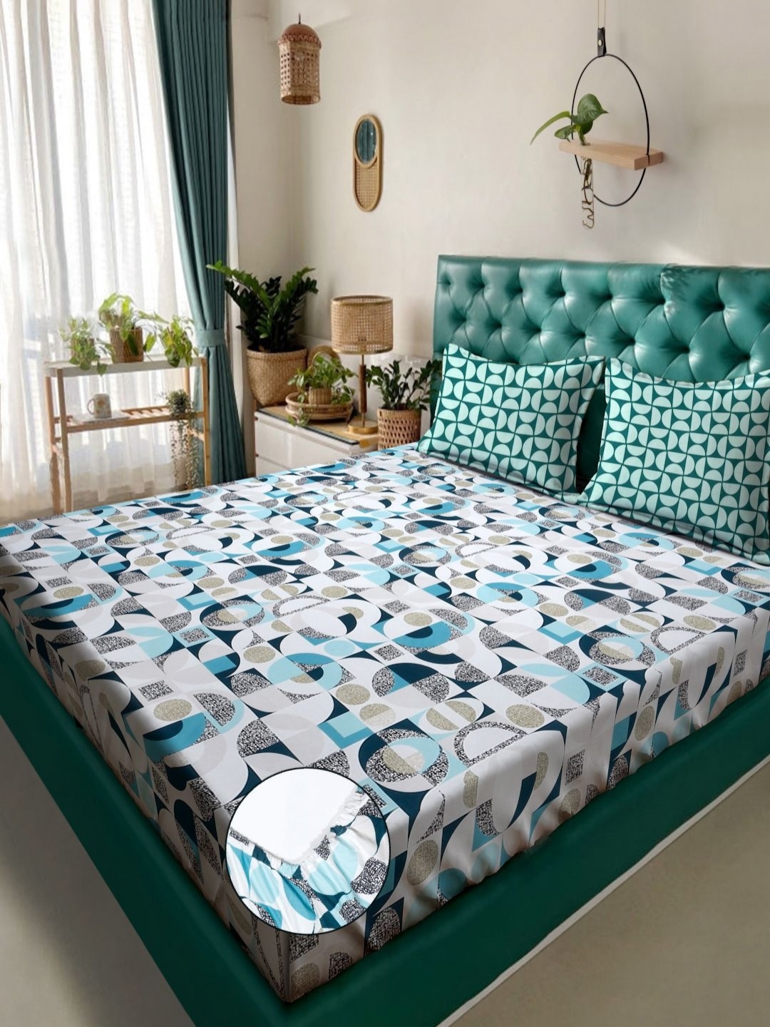 Myntra Elegant Homes Blue Printed 300 TC Fitted King Double Bedsheet Set 2.50m x 2.25m, White
Myntra Elegant Homes Blue Printed 300 TC Fitted King Double Bedsheet Set 2.50m x 2.25m, White