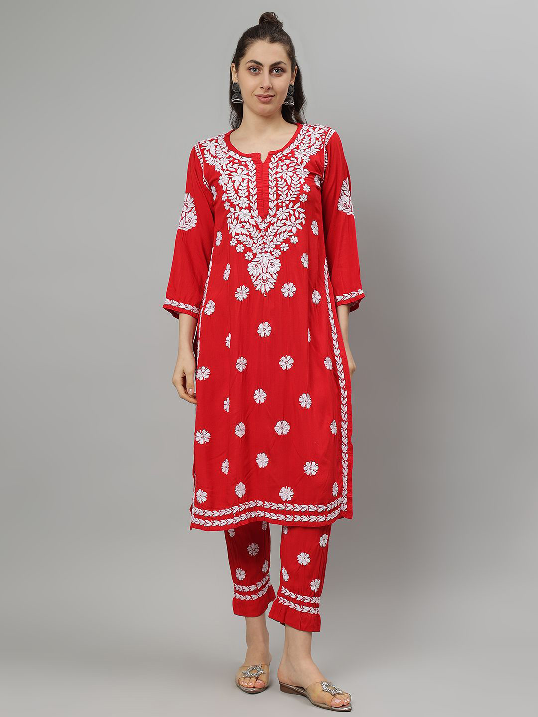 Seva Chikan Ethnic Motifs Embroidered Lucknowi Chikankari Straight Kurta With Palazzos, Red
Seva Chikan Ethnic Motifs Embroidered Lucknowi Chikankari Straight Kurta With Palazzos, Red