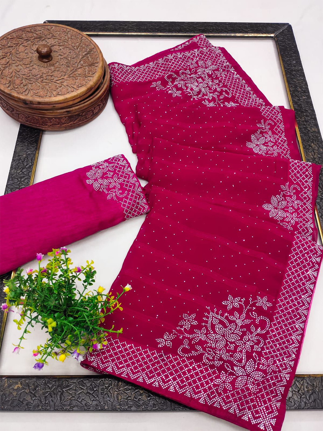 KEERAT FASHION Embellished Beads and Stones Poly Georgette Saree, Pink 
KEERAT FASHION Embellished Beads and Stones Poly Georgette Saree, Pink