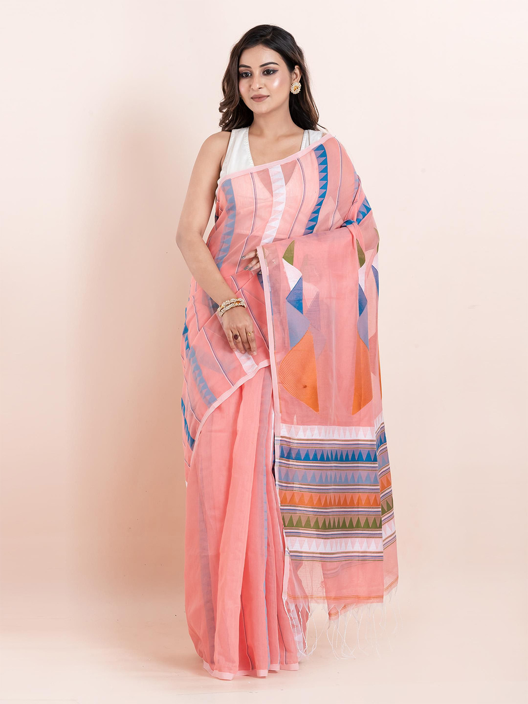 PUKU Ethnic Motifs Saree, Peach 
PUKU Ethnic Motifs Saree, Peach