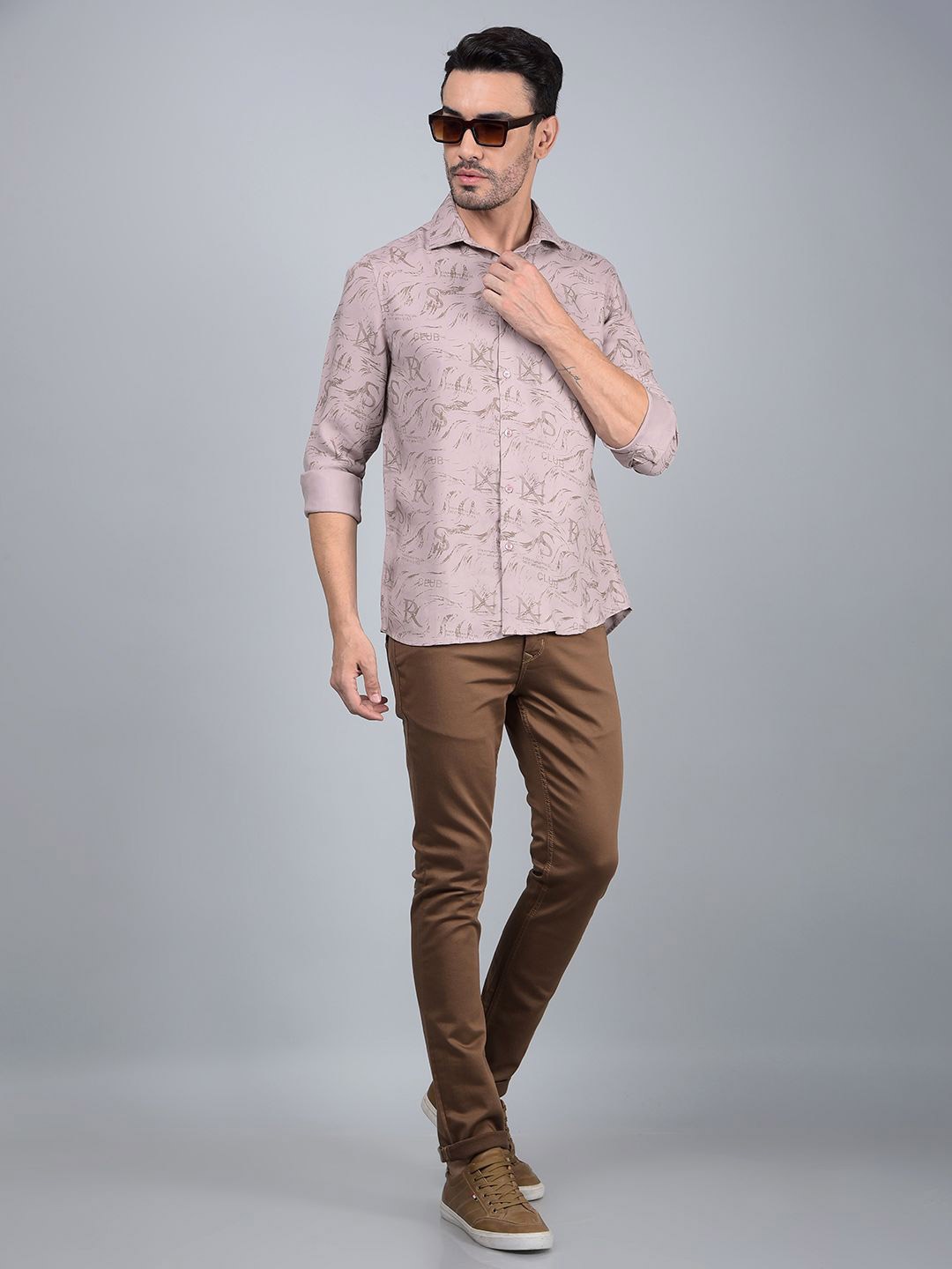 Crimsoune Club Men Classic Fit Spread Collar Typography Printed Cotton Casual Shirt, Pink
Crimsoune Club Men Classic Fit Spread Collar Typography Printed Cotton Casual Shirt, Pink