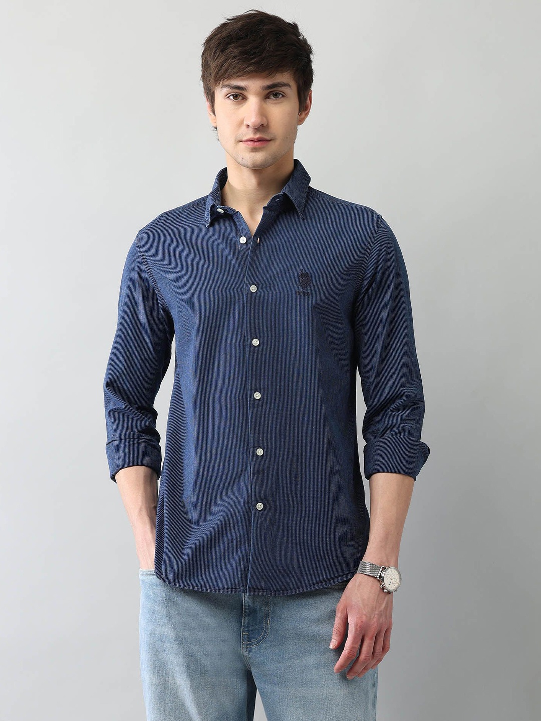 U.S. Polo Assn. Denim Co. Men Classic Regular Fit Pinstripes Striped Cotton Casual Shirt, Blue
U.S. Polo Assn. Denim Co. Men Classic Regular Fit Pinstripes Striped Cotton Casual Shirt, Blue